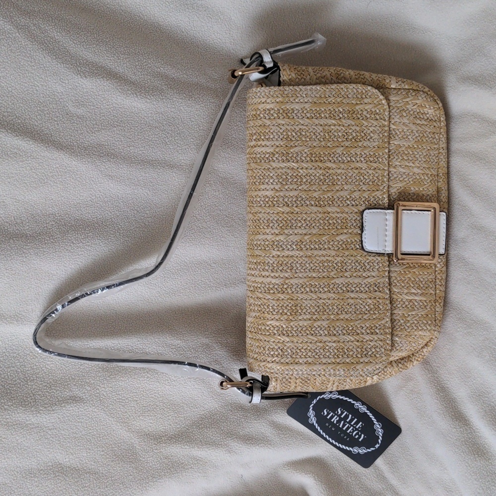 NWT Style Strategy New York Beige & White Short Strap Straw Satchel